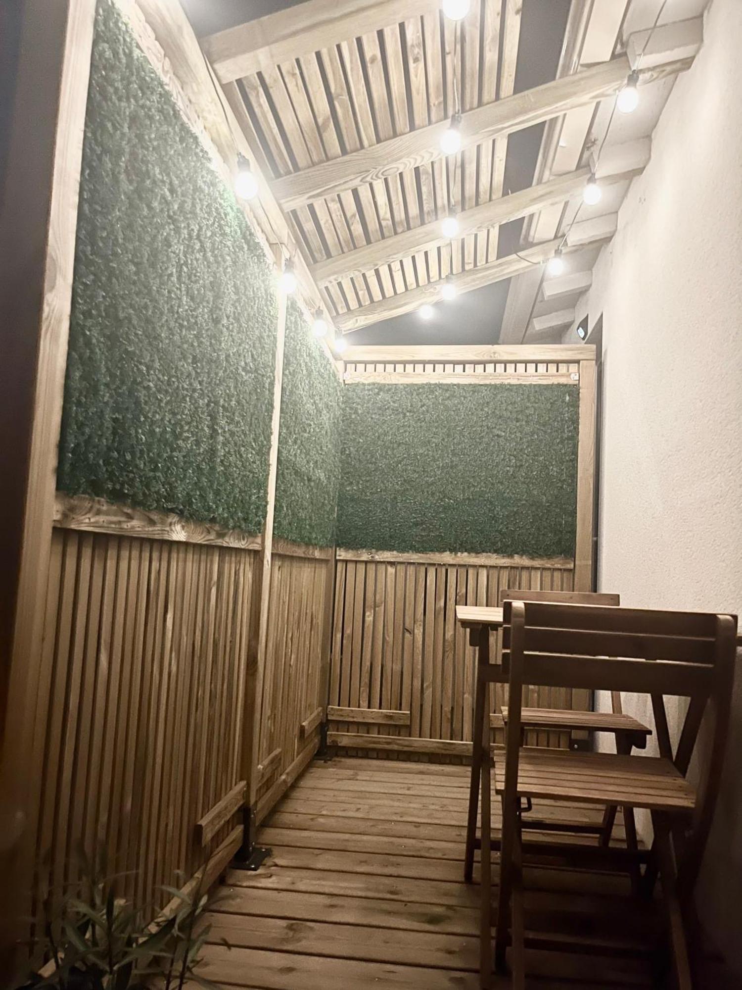 Suite Avec Sauna 36M² 니오르 외부 사진