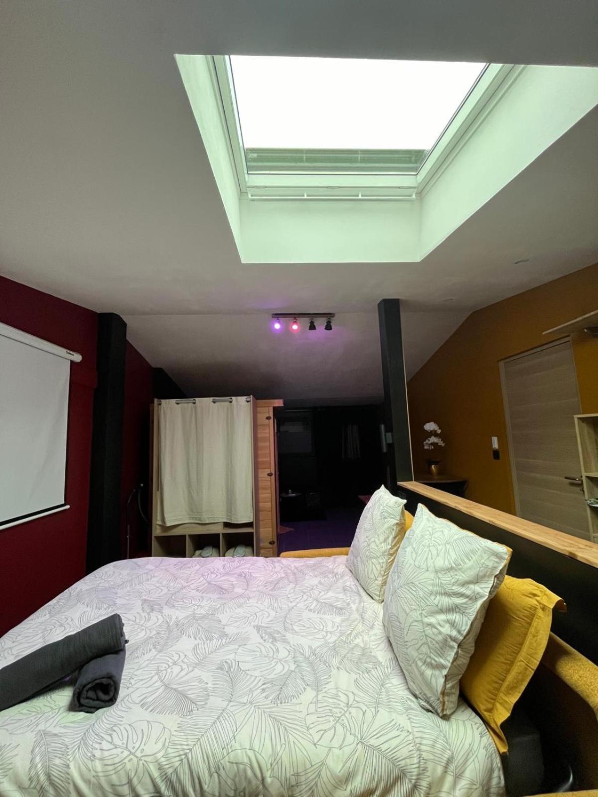 Suite Avec Sauna 36M² 니오르 외부 사진